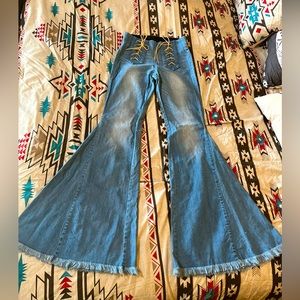 Judith March Front Lace Frayed Hem Bell Bottoms LONG